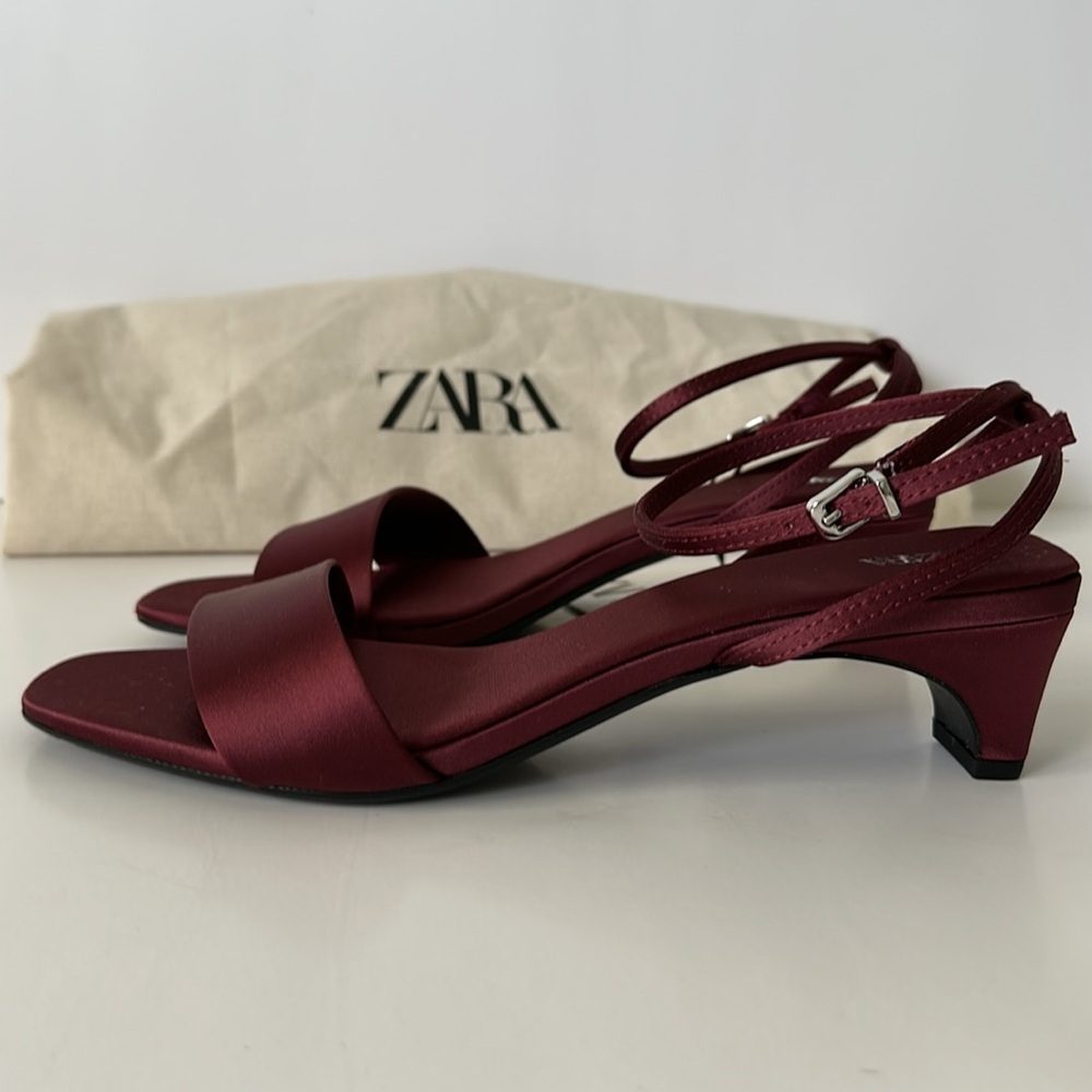 Zara Women’s Deep Red Strappy Sandals Size 6.5 - Picture 4 of 16